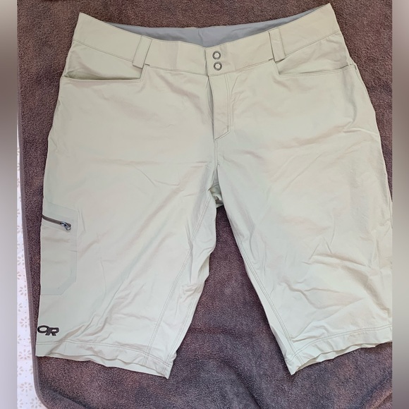 Outdoor Research Pants - Outdoor Research hiking shorts. Tan, womens size 14. 13 inch inseam